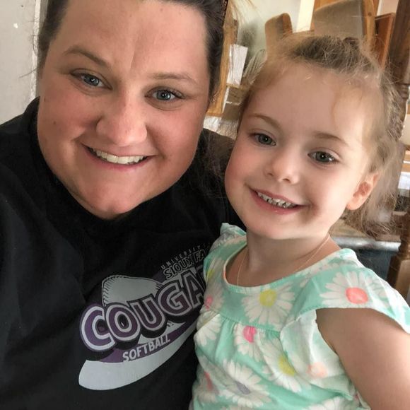 Meet your Posher, Taylor - Picture 1 of 1